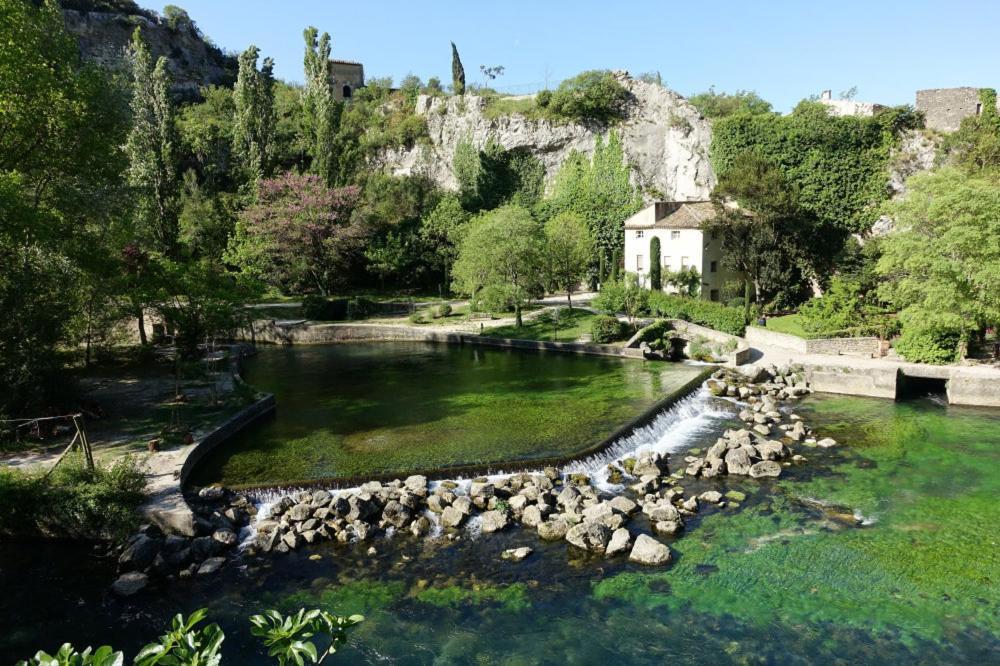 Mézoargues Le Mas De Paulette מראה חיצוני תמונה